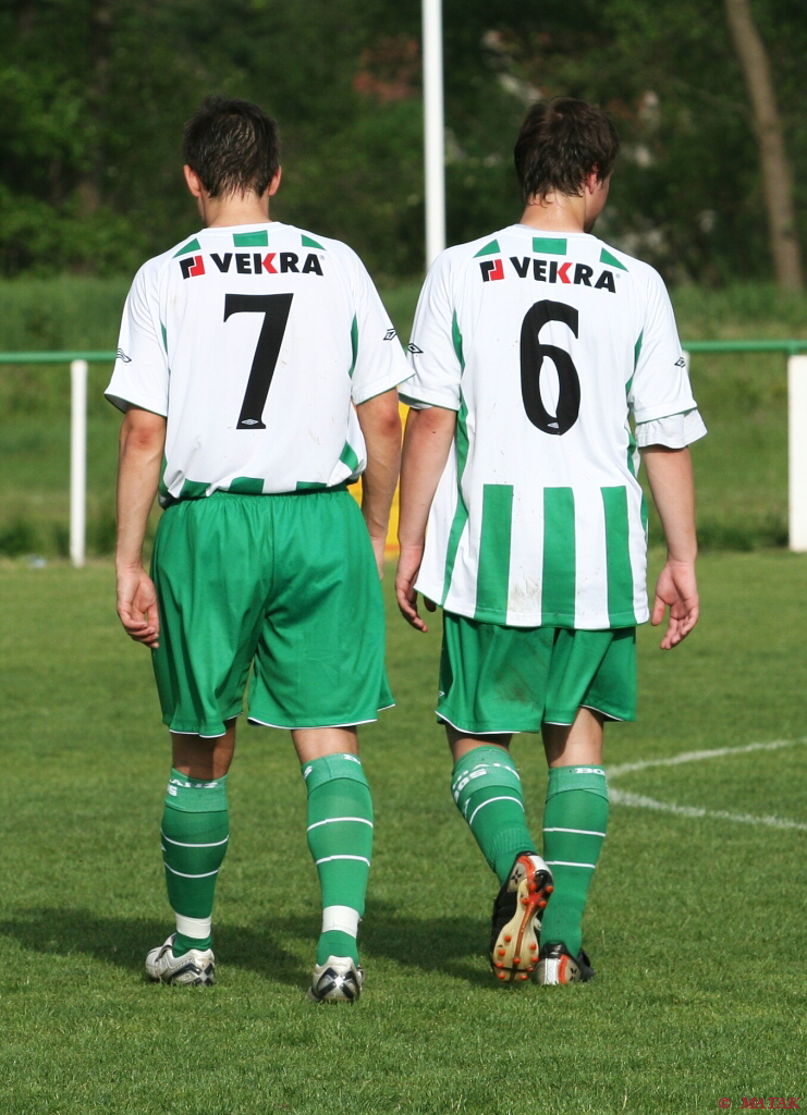 UMBRO dodalo zelené trenky