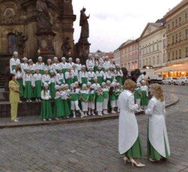 Olomouc je v zelenobílém, tým je na místě