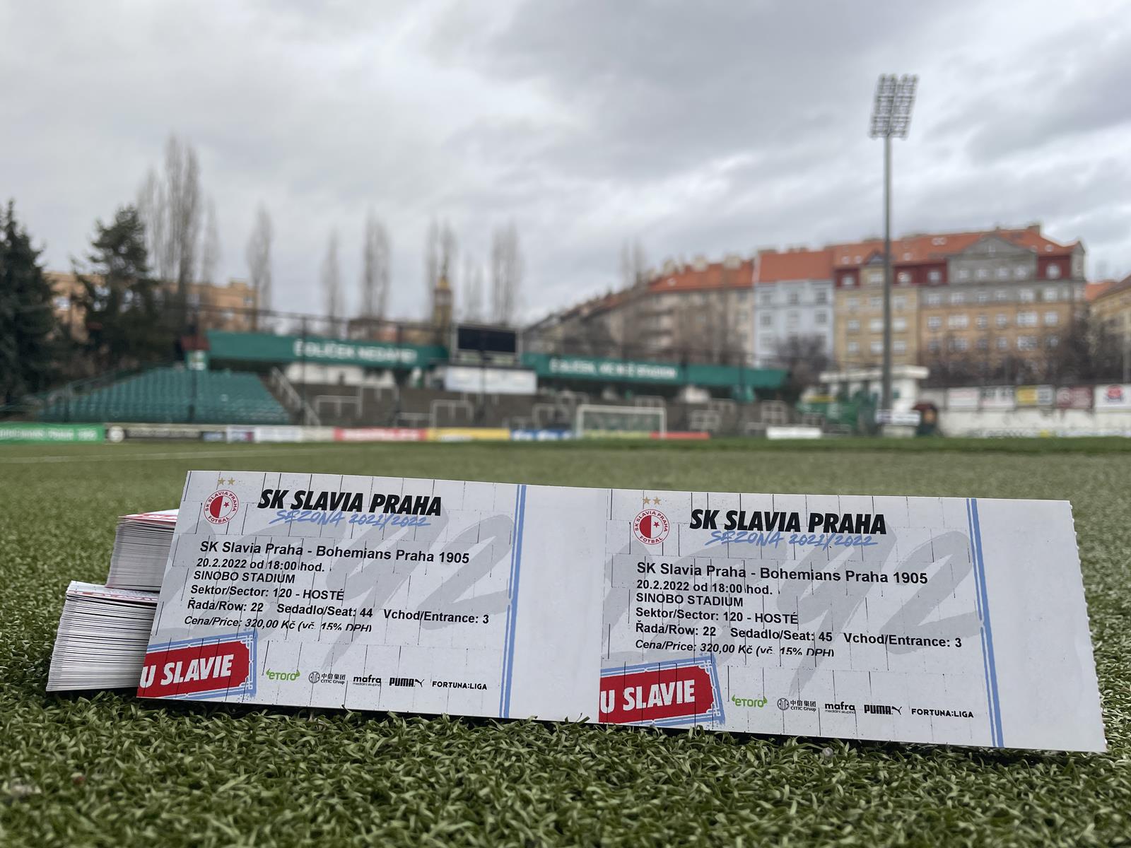 Vstupenky na Vršovické derby jsou stále k dispozici